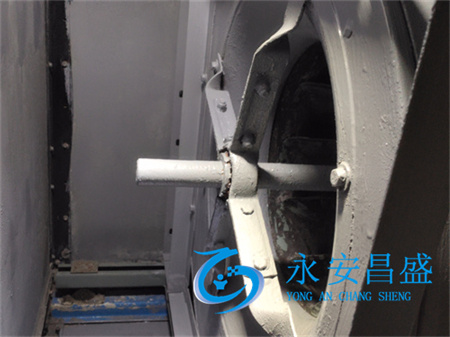 掌握工業(yè)冷卻塔清洗技巧 助力工廠高效維護中央空調系統(tǒng)